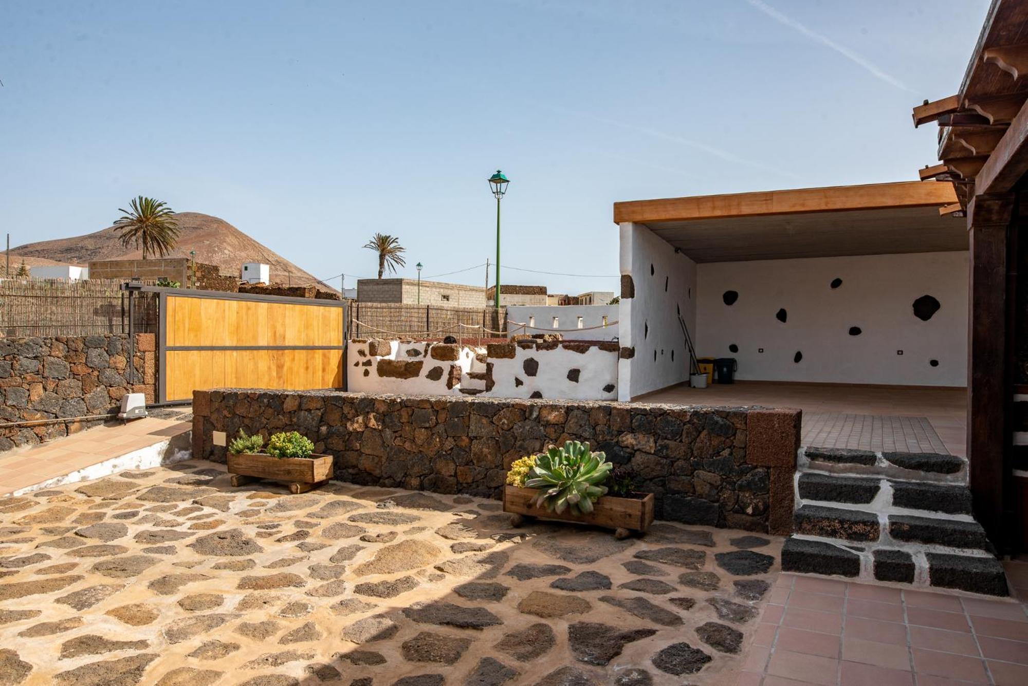 Casa Tilama Tinajo Luaran gambar